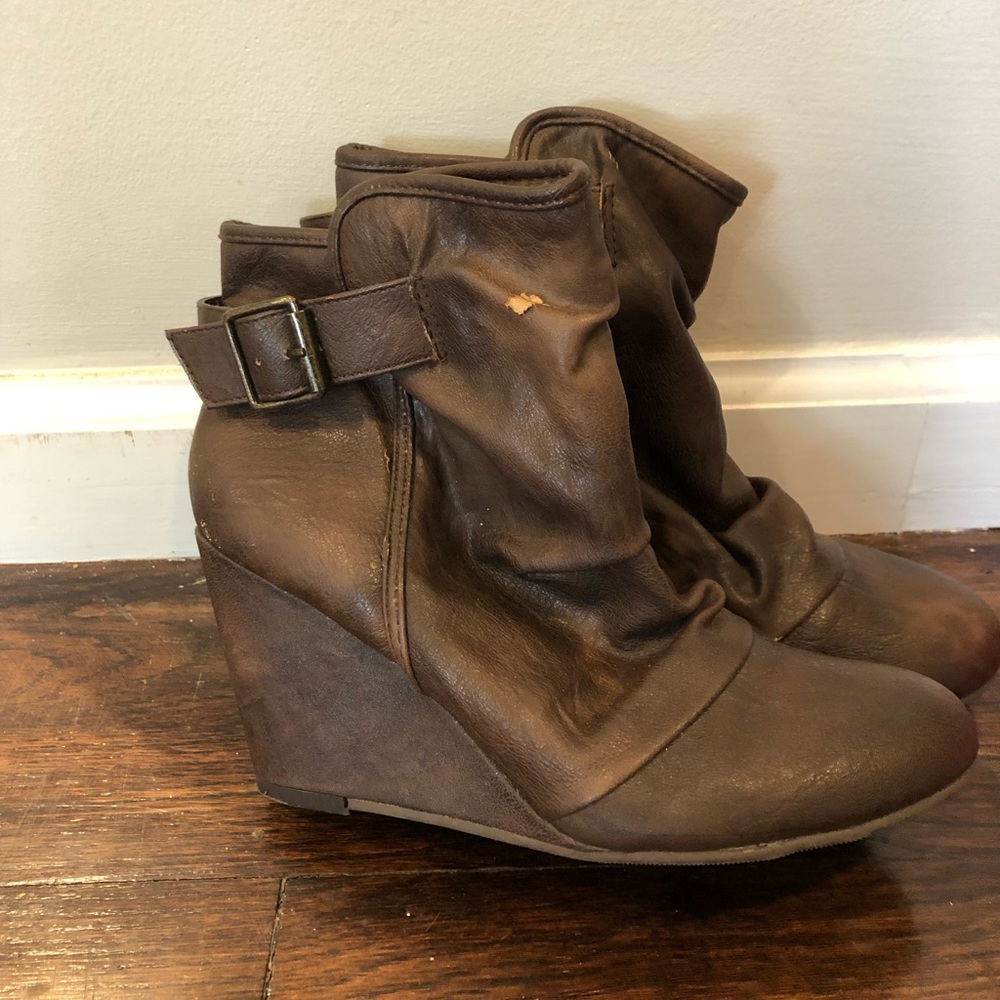 Madden Girl Brown Wedges, Size 8